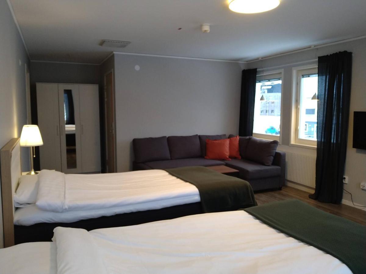 Övik Eventhotell Örnsköldsvik Buitenkant foto